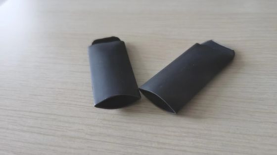 IP67 Polyolefin Hitam Terisolasi Kabel End Caps Panas Shrinkable Wire End Caps