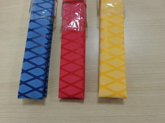 30mm Fleksibilitas Tinggi Warna Skid Proof Grip Tape Non Slip Panas Kurangi Sleeve Tube Untuk Badminton Racket