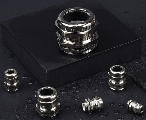 Nikel dilapisi kuningan kabel kelenjar IP68 Waterproof Connector